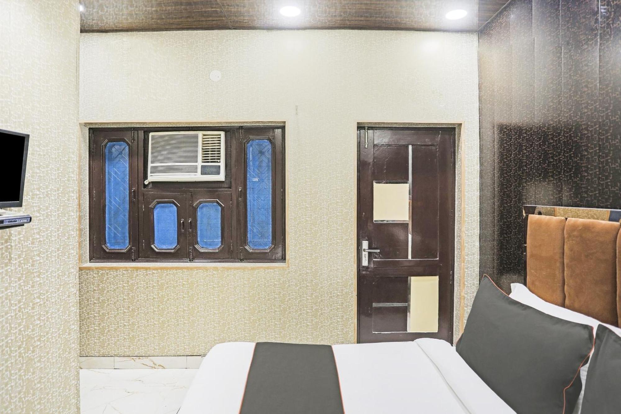 Hotel O Kashish Residency Near Model Town Metro Station Neu-Delhi Exterior foto
