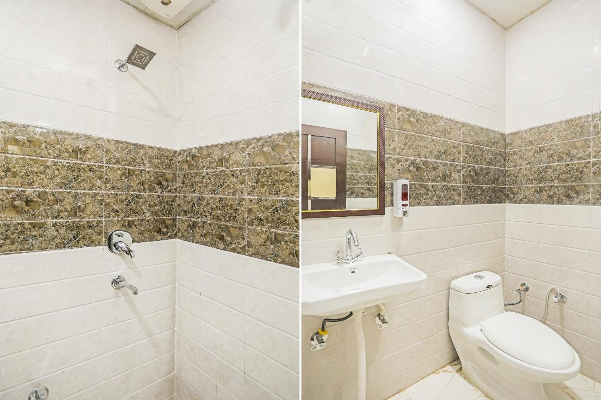 Hotel O Kashish Residency Near Model Town Metro Station Neu-Delhi Exterior foto